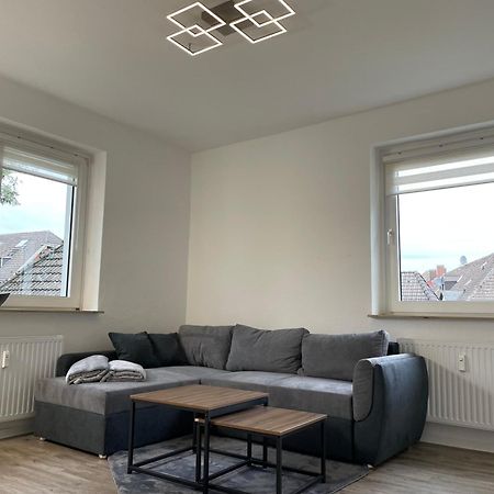 City Apartment Duisburg 1#Netflix &Wlan &Kingsize Bett &Kaffee Maschine & Central & 500M Innenhafen & 2 Min U Bahn Ngoại thất bức ảnh