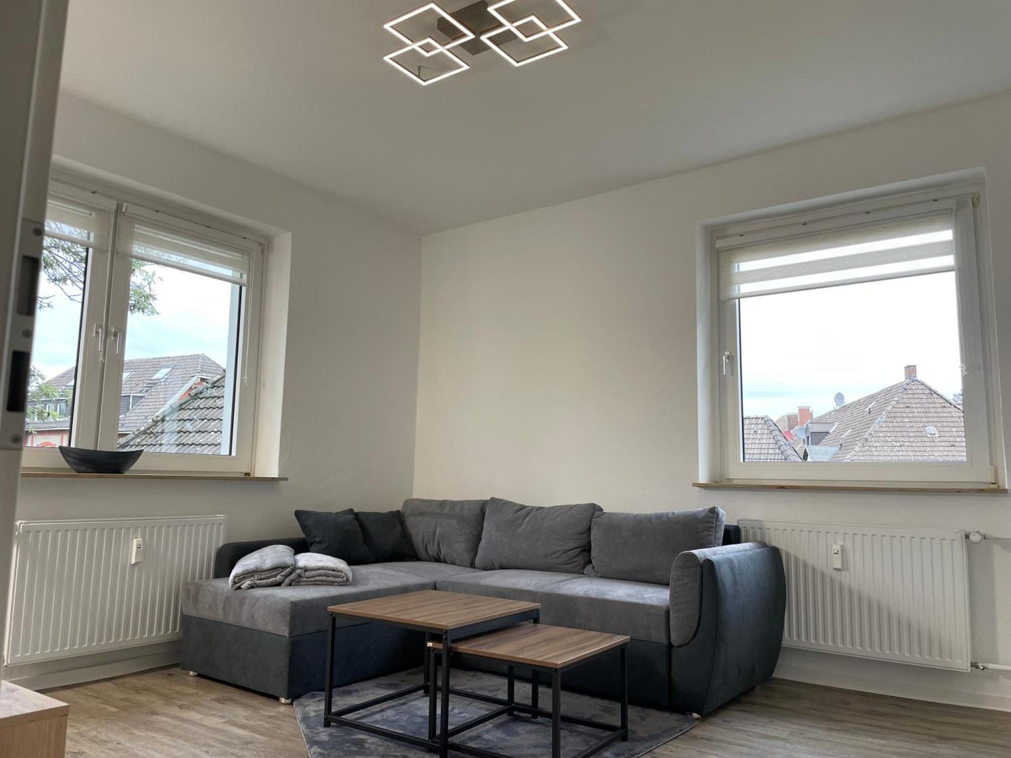 City Apartment Duisburg 1#Netflix &Wlan &Kingsize Bett &Kaffee Maschine & Central & 500M Innenhafen & 2 Min U Bahn Ngoại thất bức ảnh